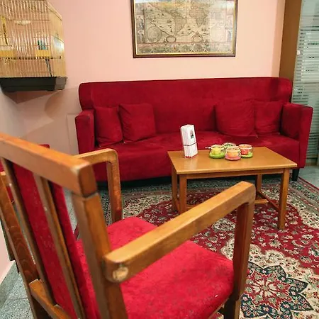 Hotel Emporikon 2*